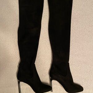 Chic Black Over-the-Knee Boots